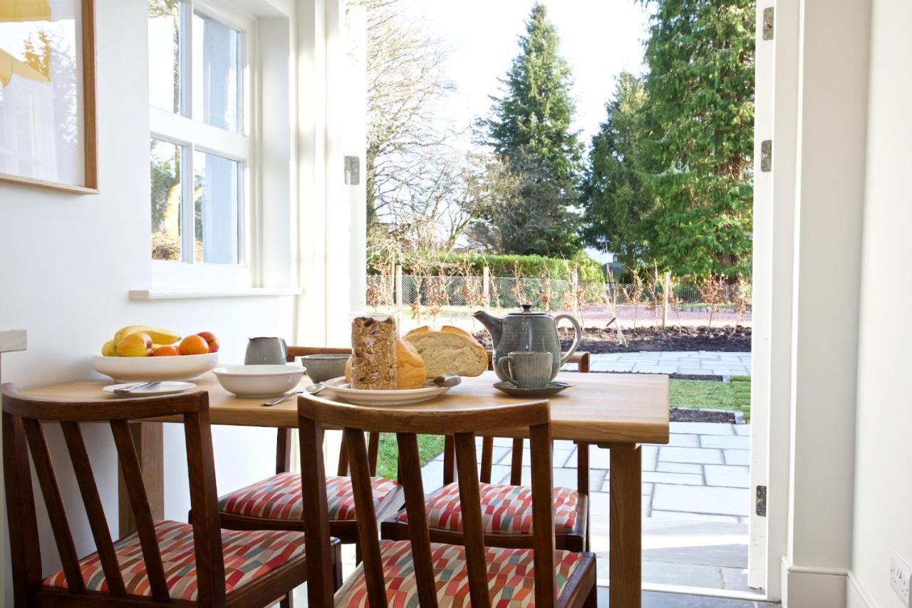 Ross Lodge Comrie Bagian luar foto