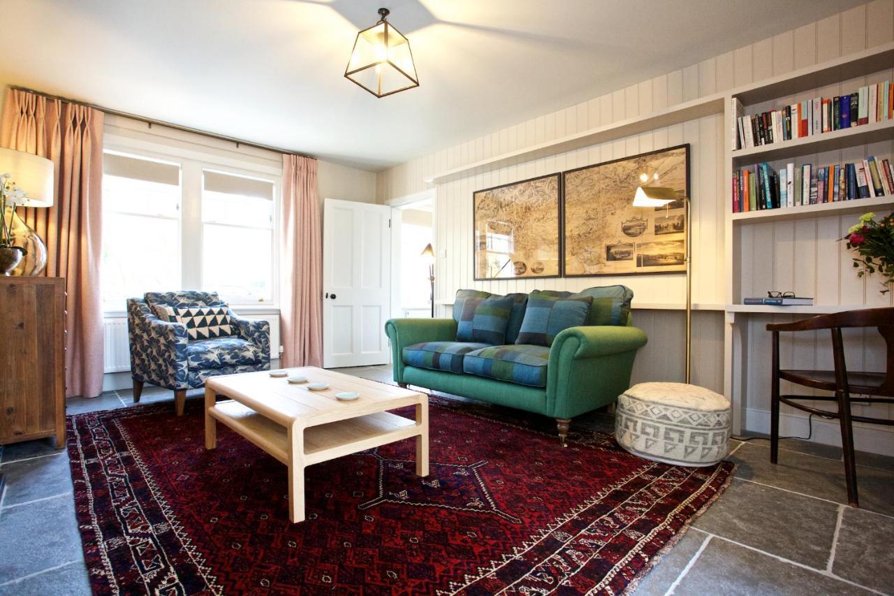 Ross Lodge Comrie Bagian luar foto